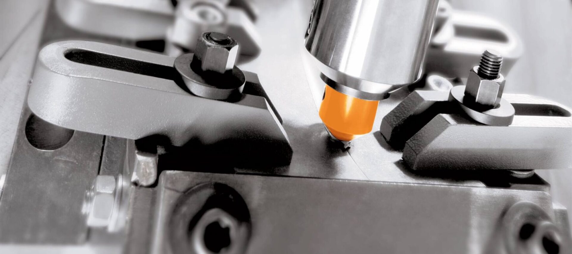 Rotary friction welding machine