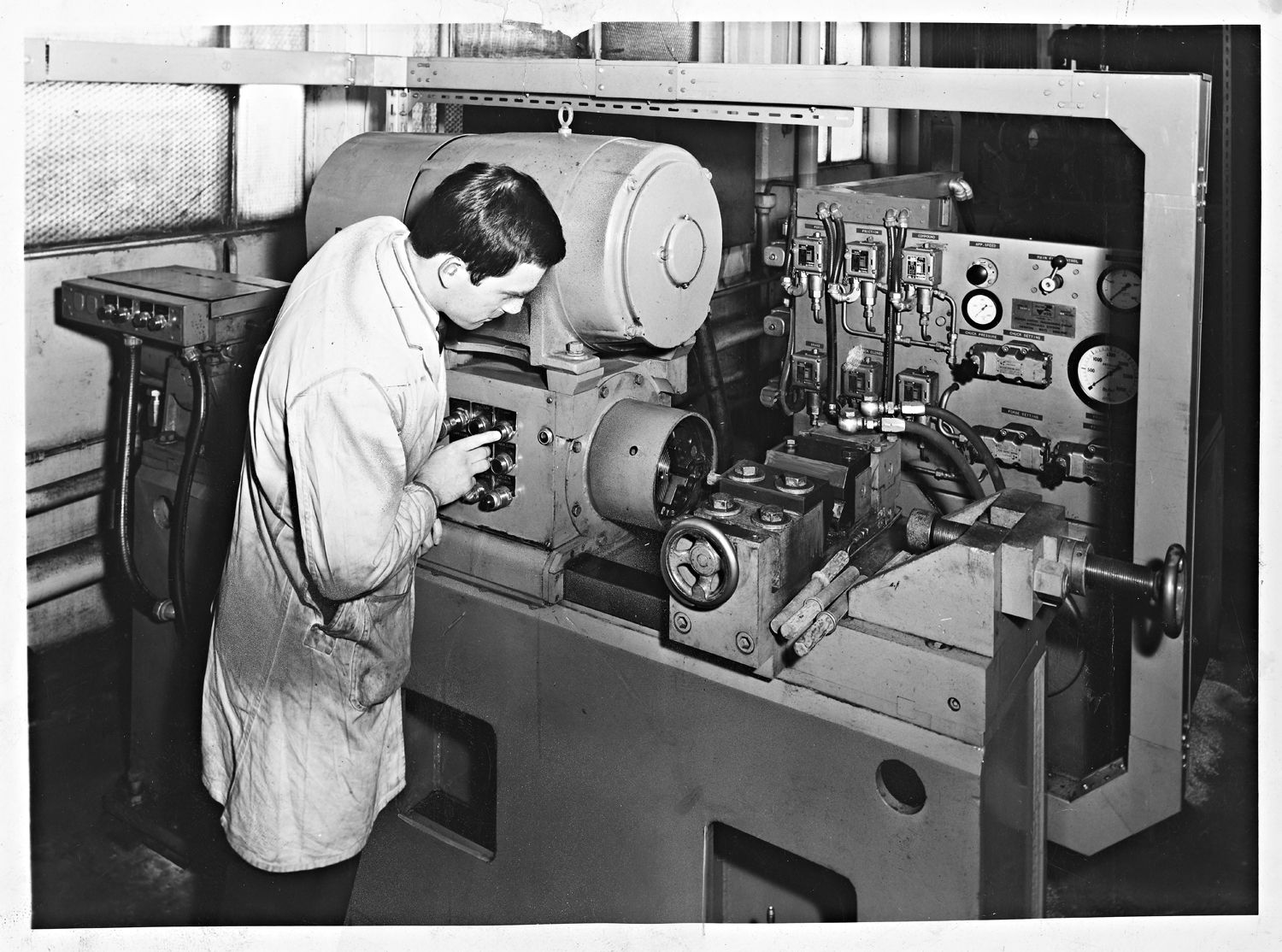 A sliding head friction welding machine in operation at the Sheffield works of Samuel Osborn Mushet Tools, Ltd. 1969